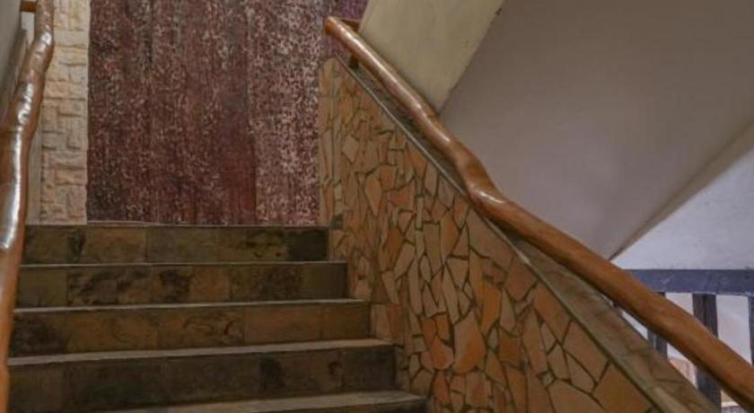 900 Inn Бинтулу Экстерьер фото